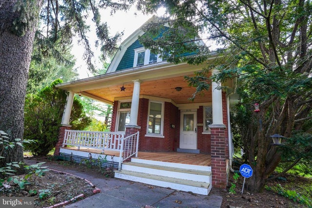 2020 Whitehall Ave, Allentown