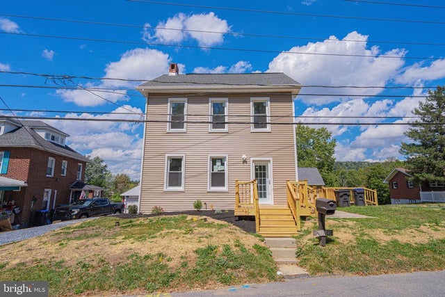 1113 E Emmaus Ave, Allentown