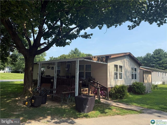 8816 Breinig Run Cir, Breinigsville