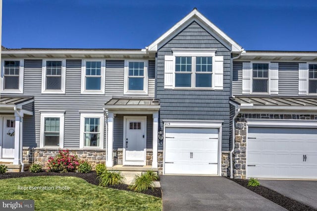 127 Beech Tree Court, Annville