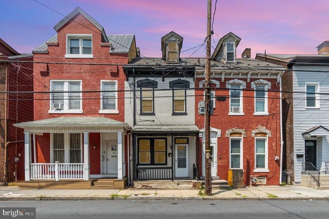 1111 Lehman St, Lebanon