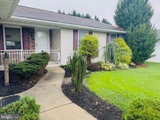 24 Cottage Ln, Newmanstown