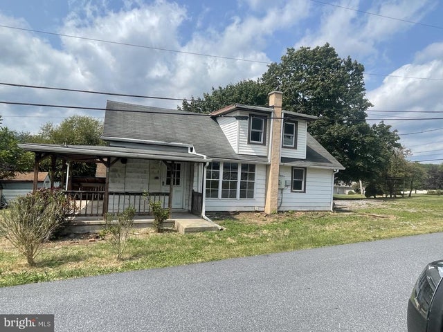 5 Monroe Ave, Lebanon