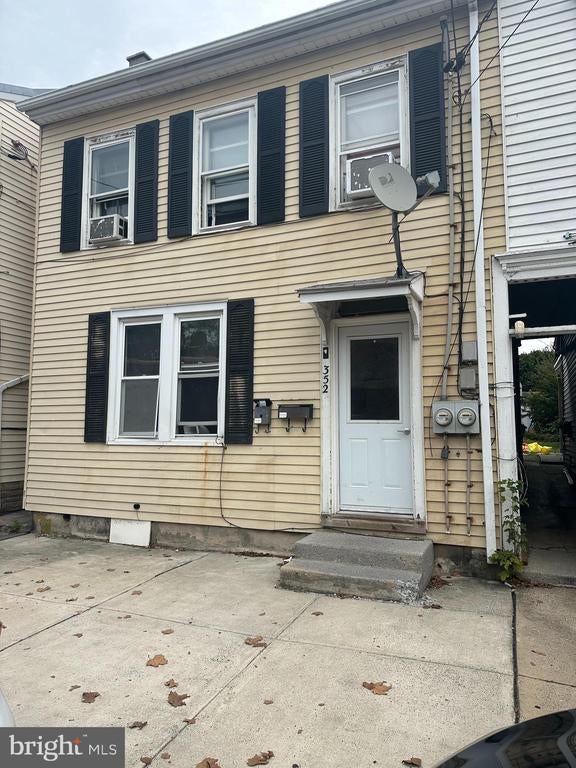 352 N 7th St, Lebanon