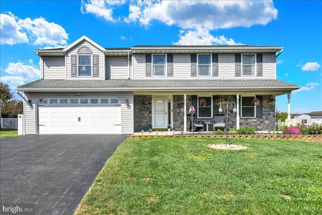 30 Meadow Dr, Newmanstown