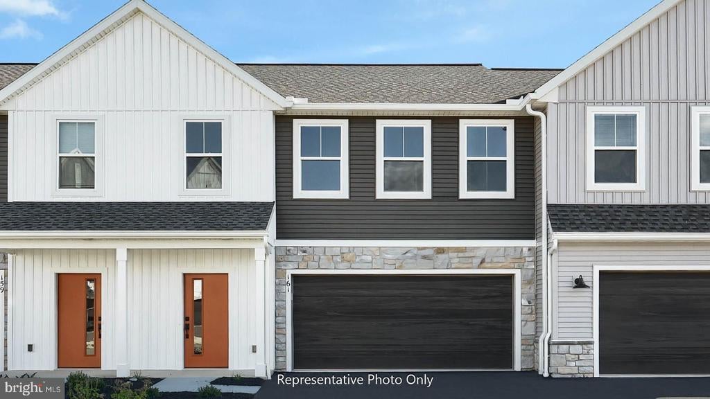 134 Marissa Ct, NEWMANSTOWN