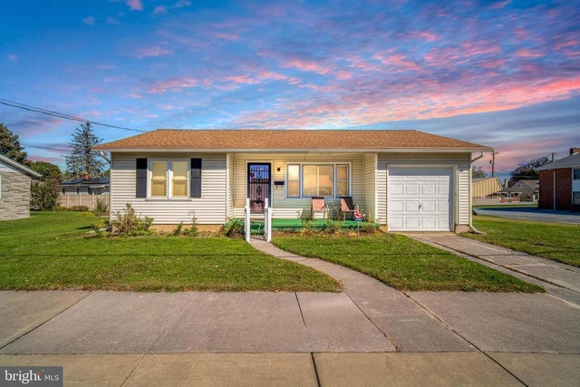 136 N Penn St, Palmyra