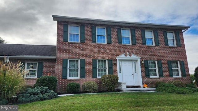 924 Redwood Ln, Lebanon