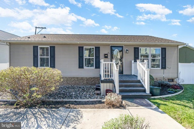 421 N Railroad St, Palmyra