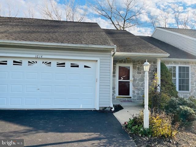 1614 Berry Dr, Lebanon