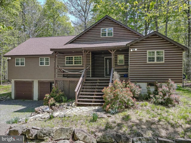 80 Theta, Gouldsboro