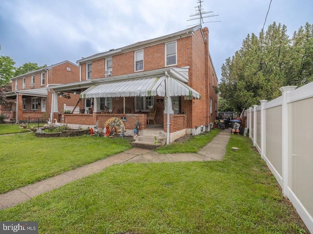 909 Noble St, Norristown
