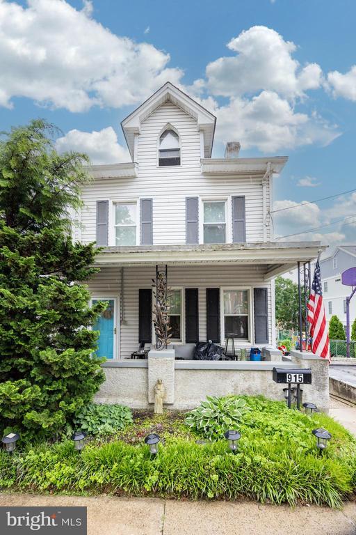 915 Spring Mill Ave, Conshohocken