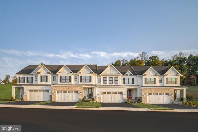 3266 Selig Ln, Huntingdon Valley