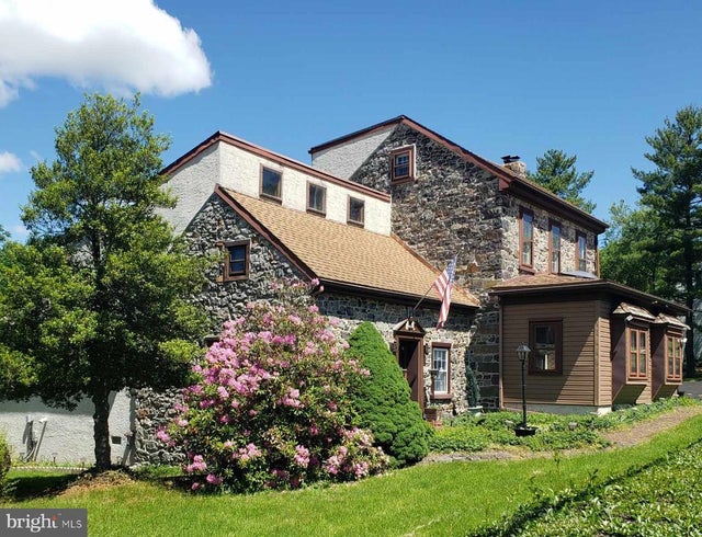 1445 Farmington Ave, Pottstown