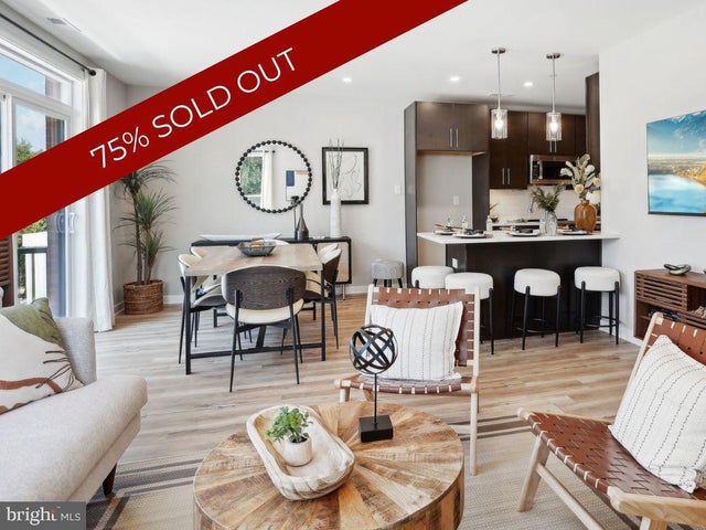 916 Riverplace Dr #16m, Conshohocken