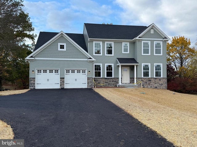 2803 N Charlotte St, Gilbertsville