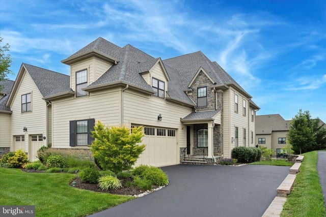 204 Pelham Ct, Flourtown
