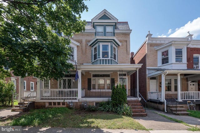 1031 Swede St, Norristown