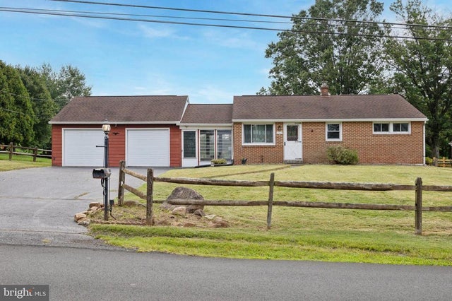 2518 Rhoads, Gilbertsville