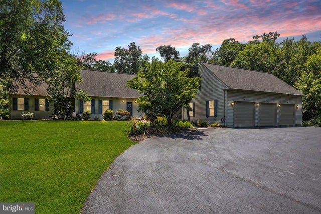 109 Forrest Rd, Telford