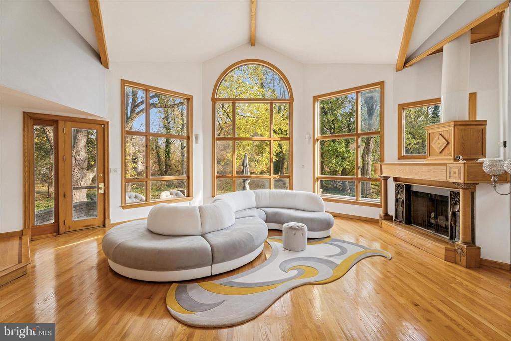 40 Carter Ln, ELKINS PARK