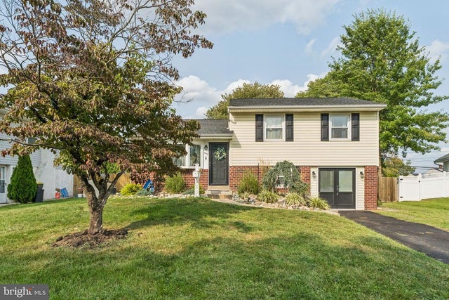 609 Stewart Rd, Hatboro