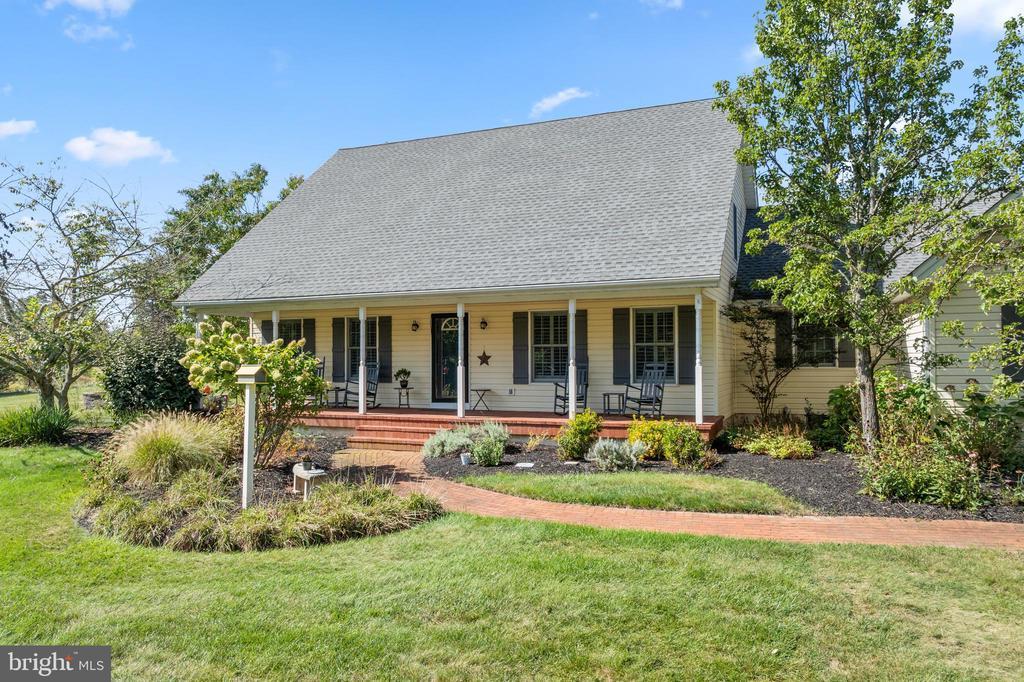 575 Heflin Rd, SCHWENKSVILLE