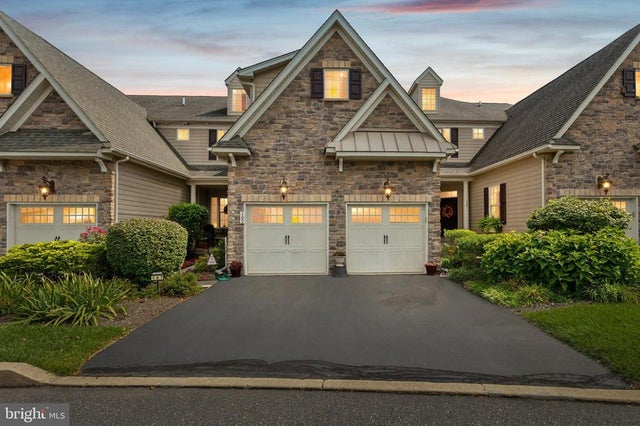 107 Caspian Ln, Norristown