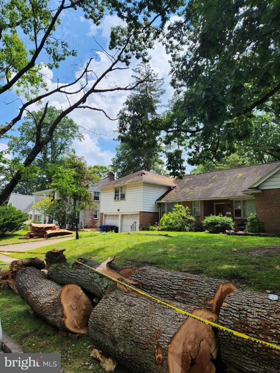 7906 Chandler Rd, Glenside