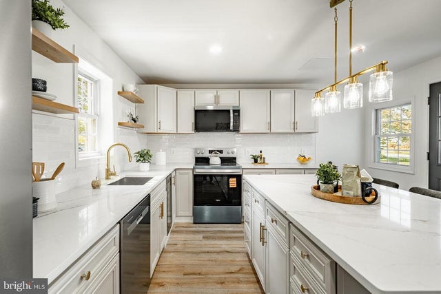 174 Maple Ave, Collegeville