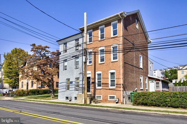 818 E Hector St, Conshohocken
