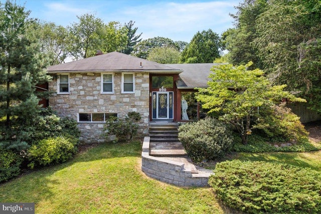 990 Indian Creek Rd, Jenkintown