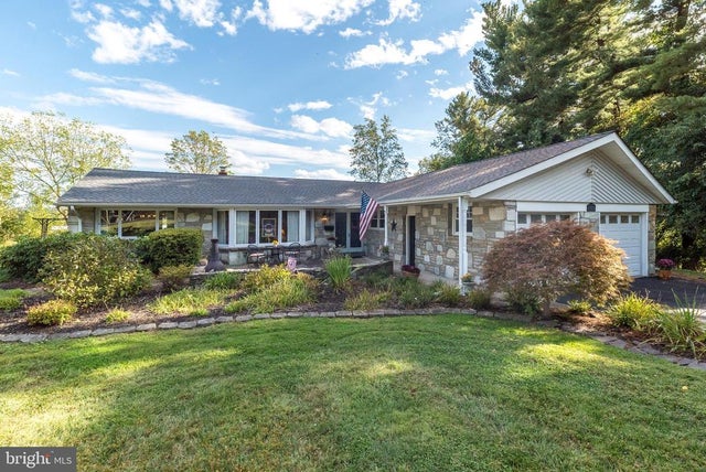 501 Martin Ln, Dresher