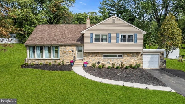 309 Lorimer Dr, Wyncote