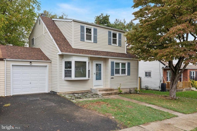 1822 Osbourne Ave, Willow Grove