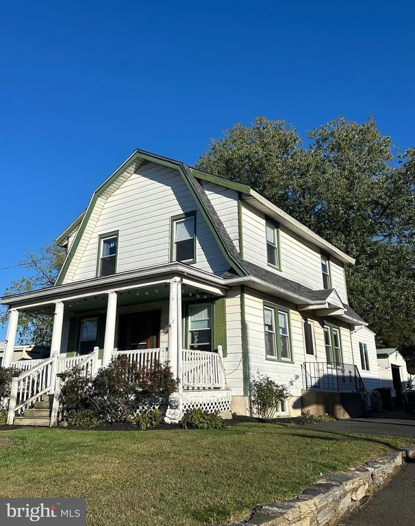 208 Jacksonville Rd, Hatboro