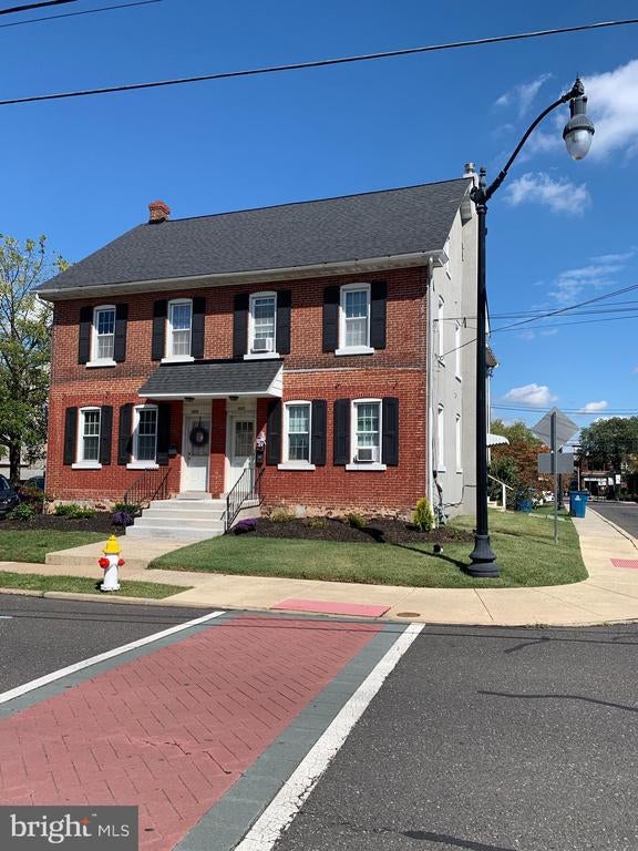 403 Derstine Ave, Lansdale