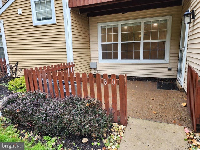 80 Whetstone Rd, Horsham