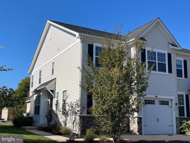 18 Finley Ct, Lansdale