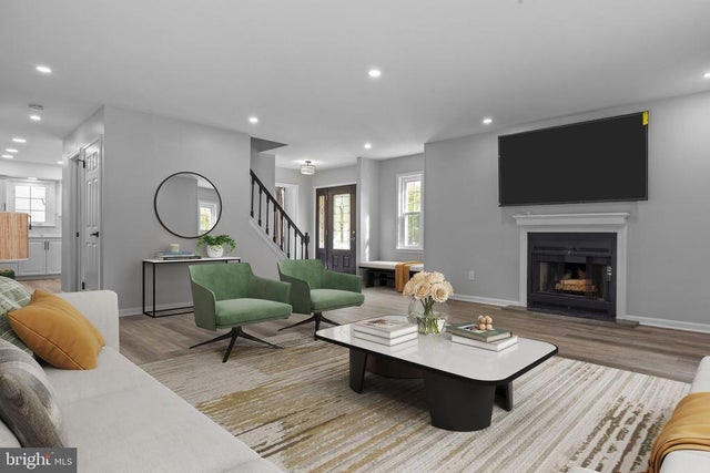 548 Susan Dr, King Of Prussia