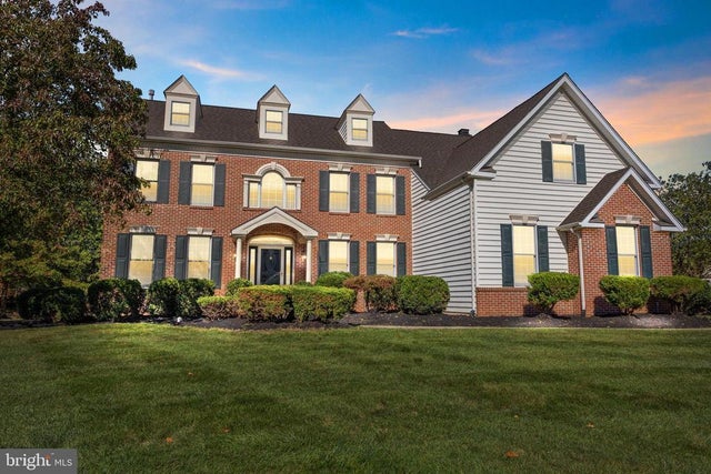 1120 Kingsley Hall Dr, Lansdale