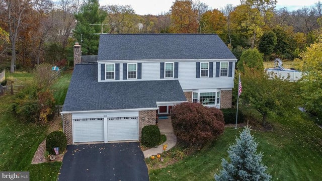 413 Militia Dr, Lansdale