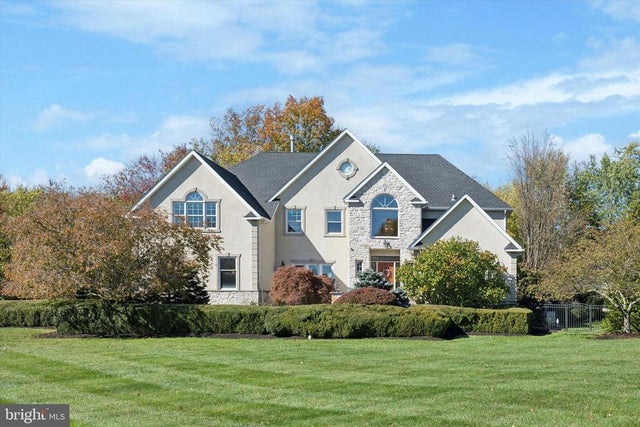 205 Amour Cir, Blue Bell
