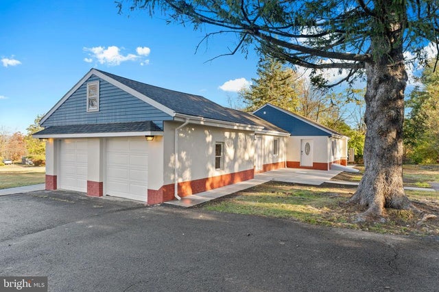 2126 Needhammer Rd, Pottstown