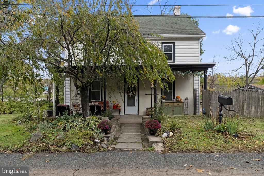 635 Old Sumneytown Pike, HARLEYSVILLE