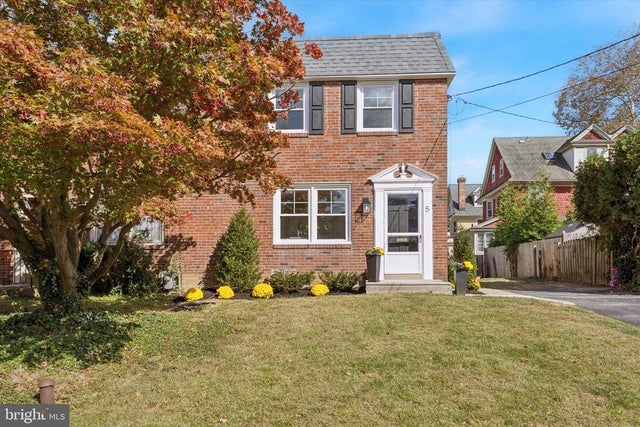 5 Llanfair Rd, Ardmore