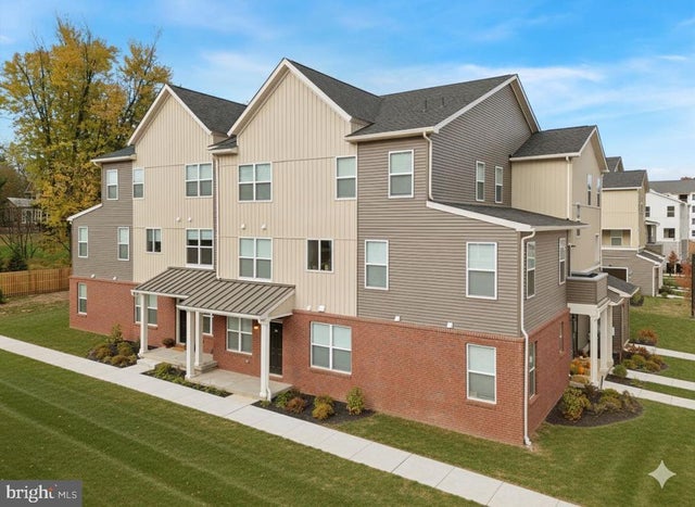 1883 Arbor Place Dr #81c, Norristown