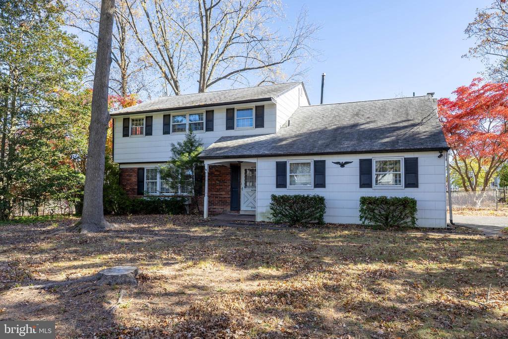 37 Maurice Ln, HATBORO