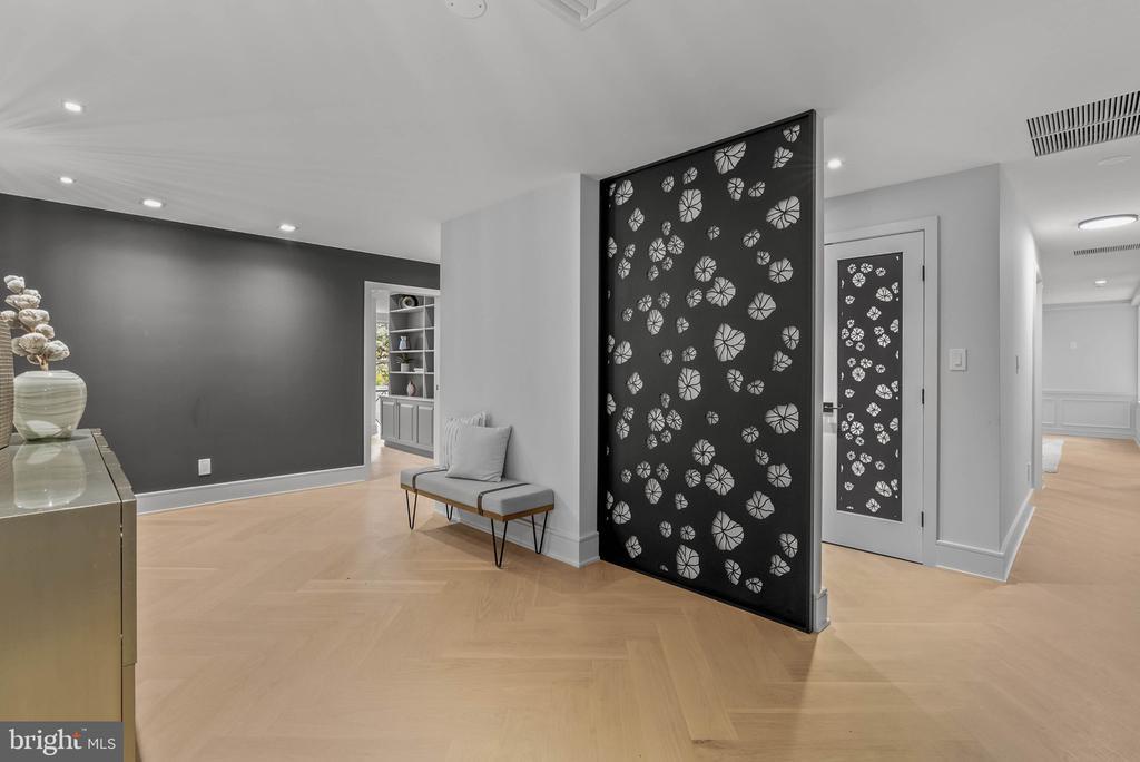 101 Cheswold Ln #2-f, HAVERFORD